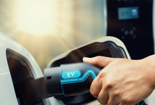 Mitsubishi Motors accelerates EV shift, outsourcing model development to Foxconn unit